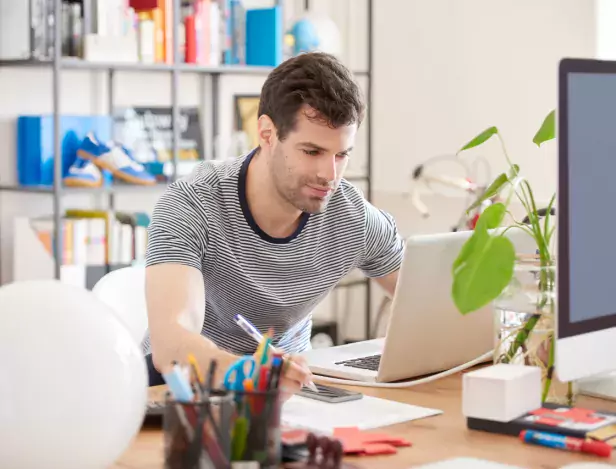 Révélez-votre-potentiel-créatif-avec-le-MBA-Direction-Artistique-Digitale-!