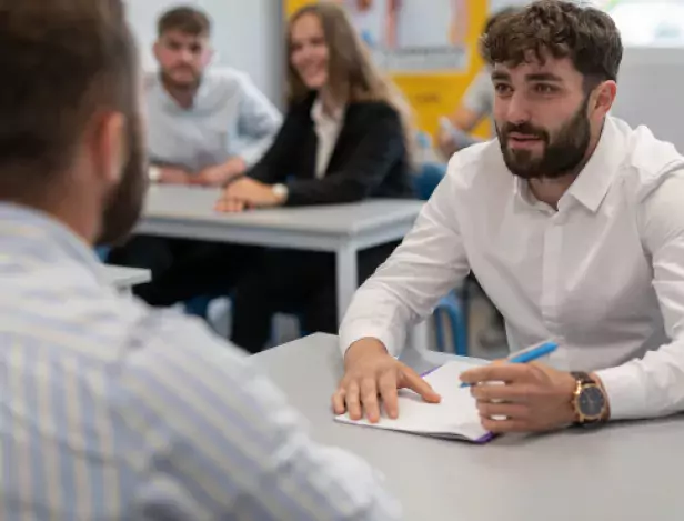 Job-dating-special-alternance-BTS--AFTEC-Laval-école-de-commerce-1